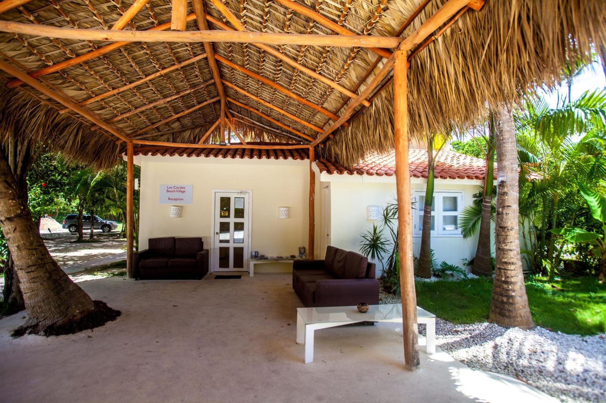 Los Corales Beach Village Punta Cana - The Original Exteriör bild